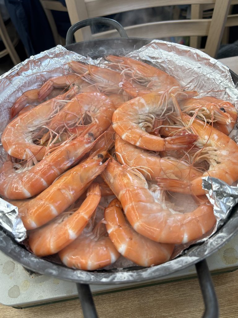 Daesan Susan in Ganghwa: Grilled Shrimp, Ramen, and Garlic Butter Heads